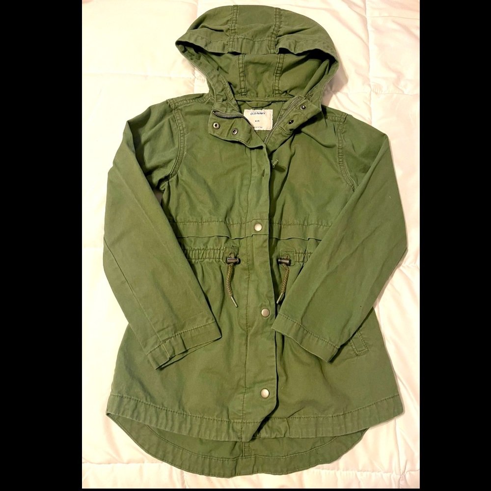 Old Navy green canvas jacket size 8 girls.